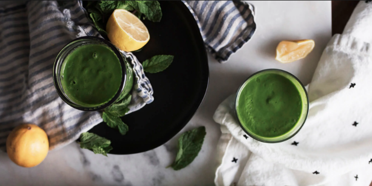 Green Smoothie by Dr. Gundry from his book The Plant Paradox